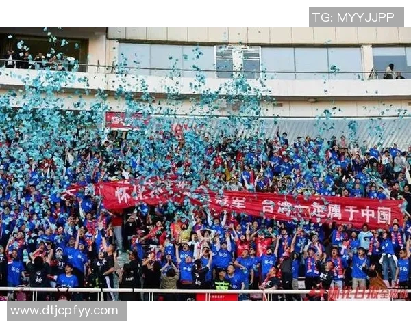 足球明星们送给球迷的温暖圣诞礼物与祝福分享 足球明星们送给球迷的温暖圣诞礼物与祝福分享